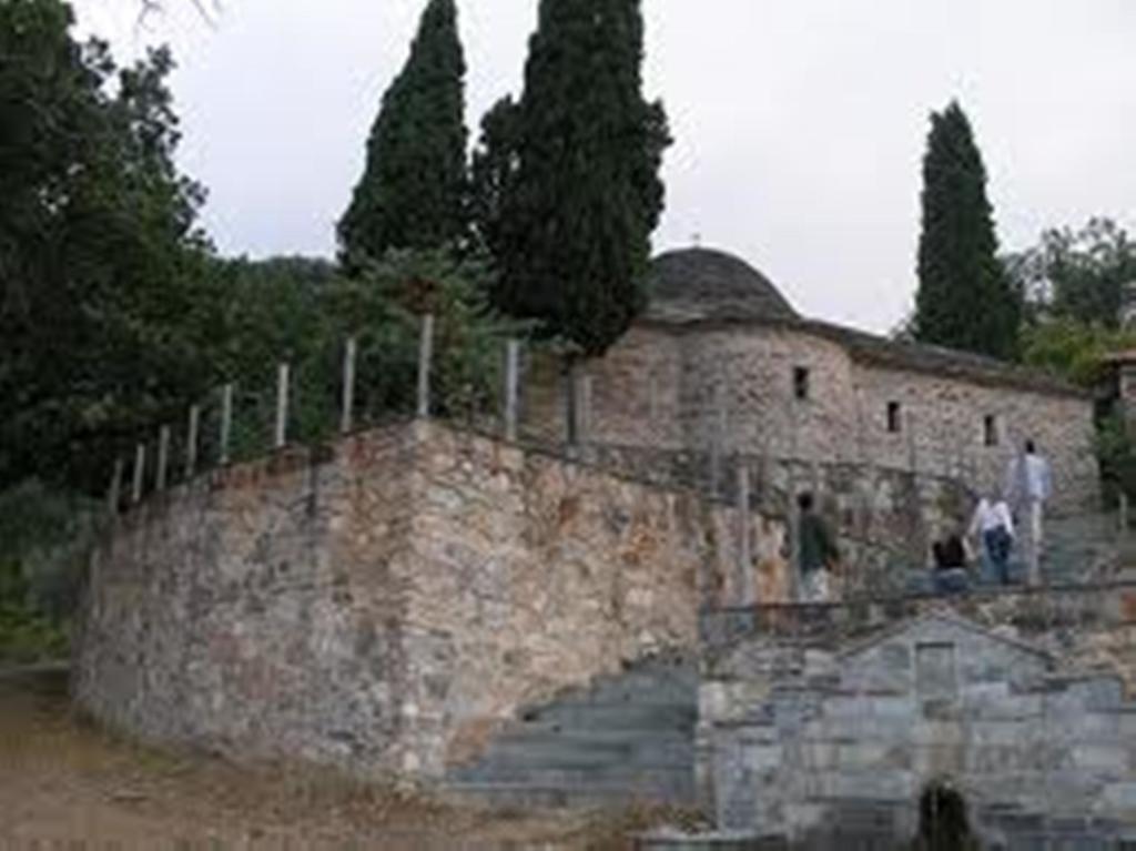 Vassilis Guesthouse Rapsáni Екстериор снимка
