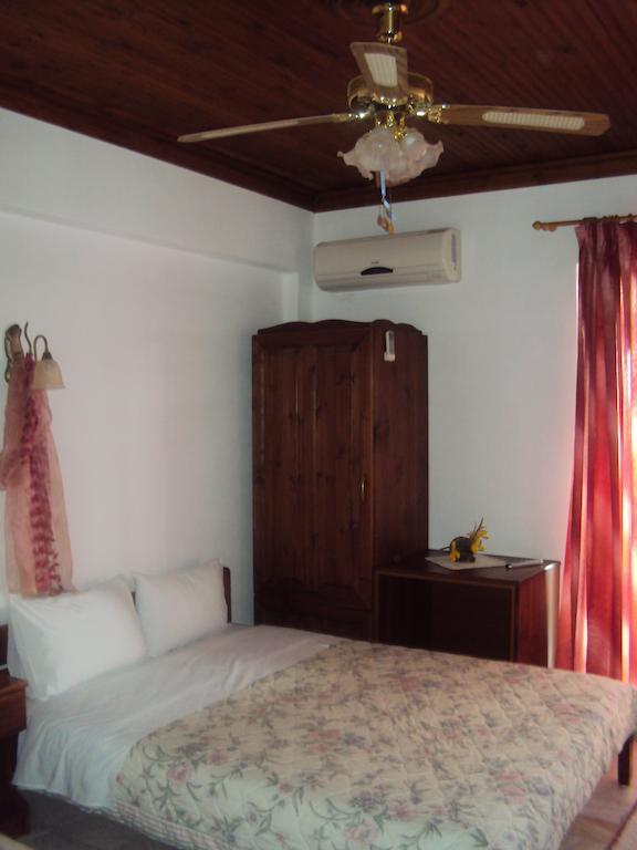 Vassilis Guesthouse Rapsáni Стая снимка